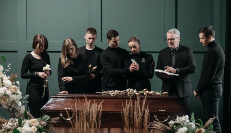 Funeral Etiquette Rules