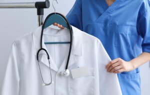 Smart Tips for Picking Durable Medical Apparel