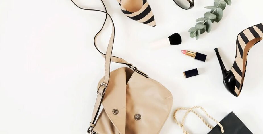 How to Match Your Bag With Your Outfit Like a Style Pro