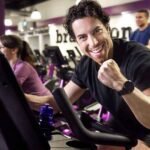 How-Gyms-Support-Consistent-Fitness-and-Healthy-Routines