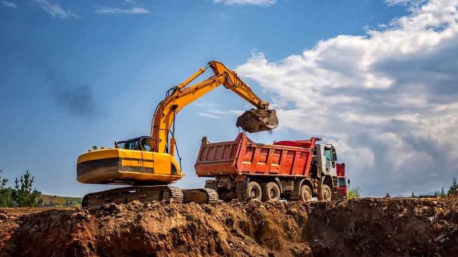 How-do-Excavation-Contractors-Prepare-Sites-for-Successful-Construction