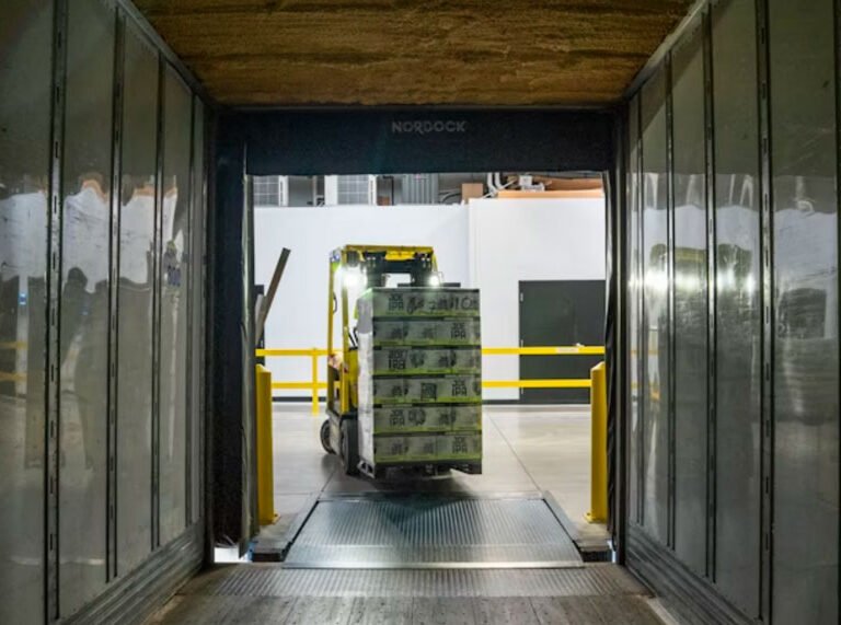 The Hidden Impact of Operator Comfort on Warehouse Productivity