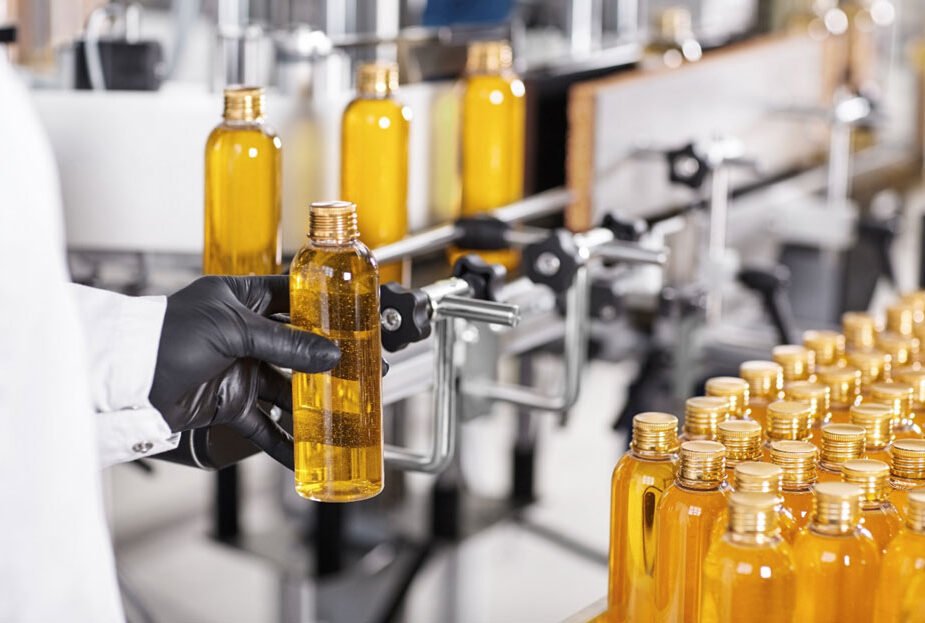 The Role of Packaging, Stability, and Supply Chain Control in Skincare Manufacturing