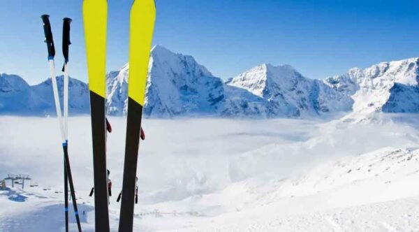 Top-Benefits-of-Using-Professional-Ski-and-Snowboard-Services