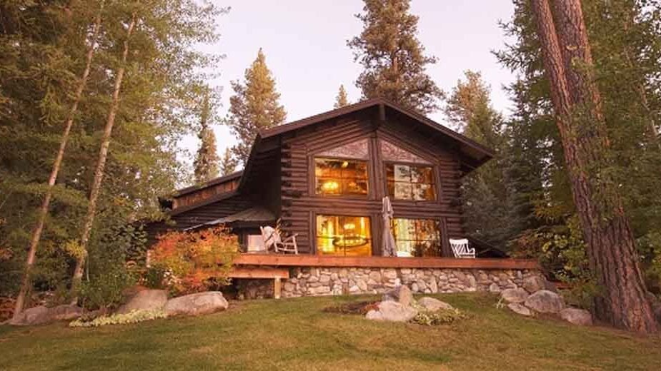 Understanding the Process of Log Cabin Restoration