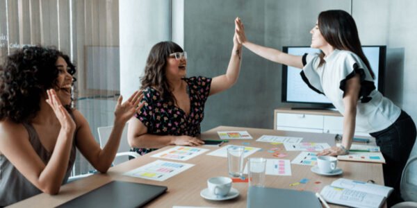 5 Ways to Support Your Fellow Hispanic Entrepreneurs