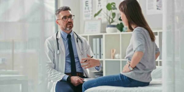 Pertinent-Factors-To-Consider-When-Selecting-a-Pain-Management-Medical-Center