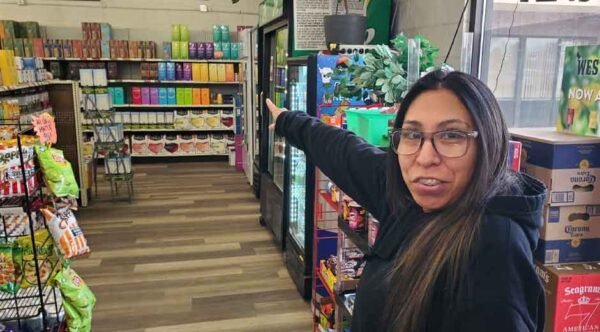 The Differences Between Liquor Store Chains and Independents