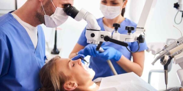 When-to-Call-an-Emergency-Dentist-for-Quick-Relief