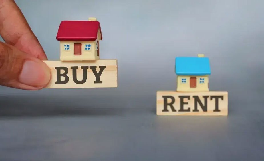 Why More Young Professionals Are Choosing to Rent Instead of Buy