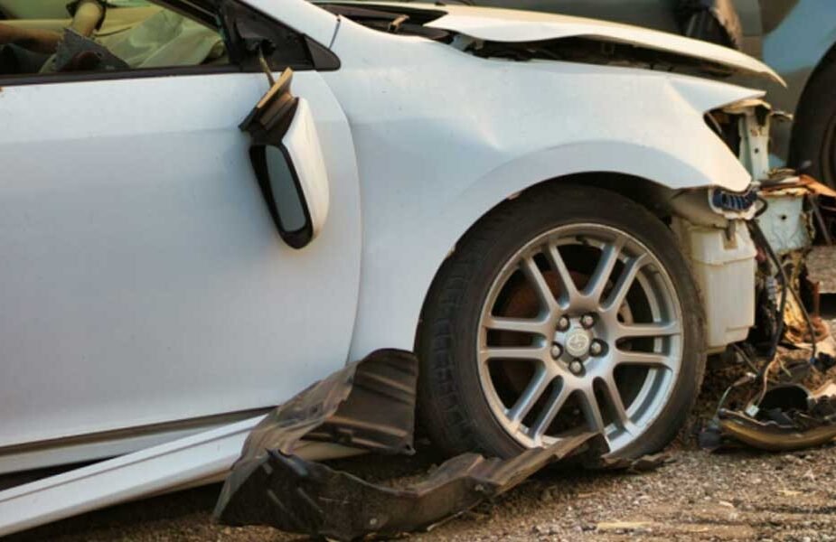 Crash-Course-What-to-Do-Right-After-a-Car-Accident