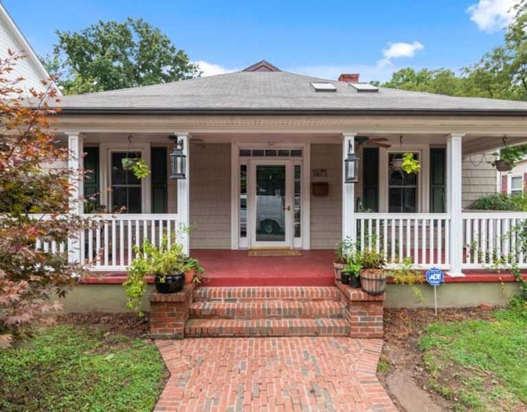 Curb-Appeal-Transformations-That-Redefine-First-Impressions