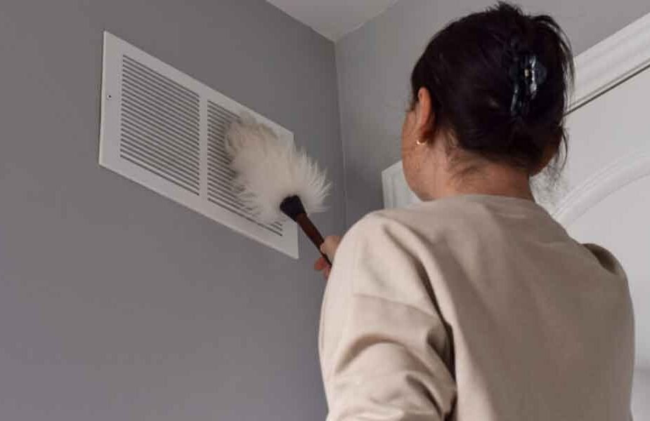 Reasons-to-Hire-Experts-for-Your-Air-Duct-Cleaning-Services