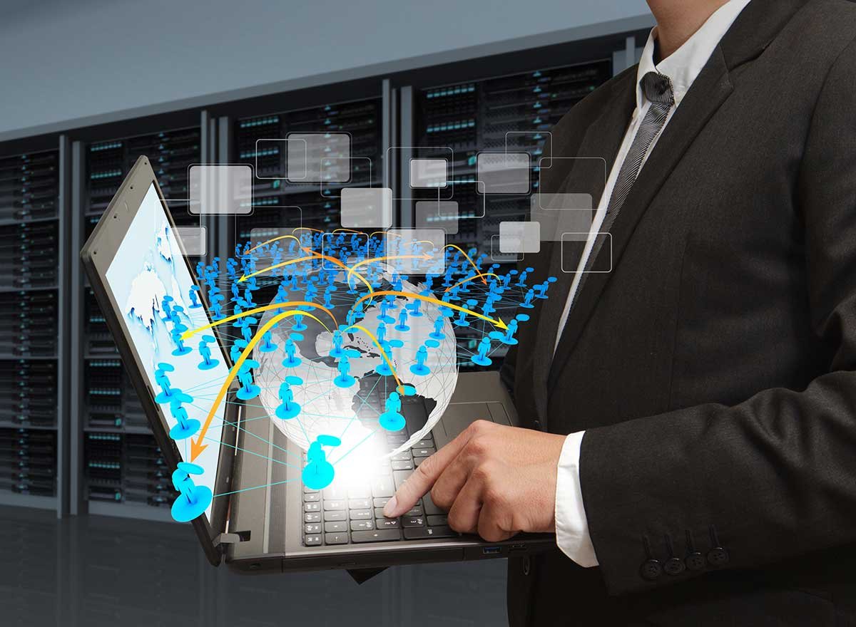 Why Are More Businesses Moving Their Data Online? - PNMMedia