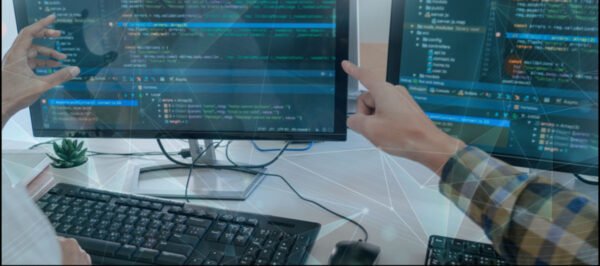 7 Benefits of Rebuilding Outdated Business Applications for Scale