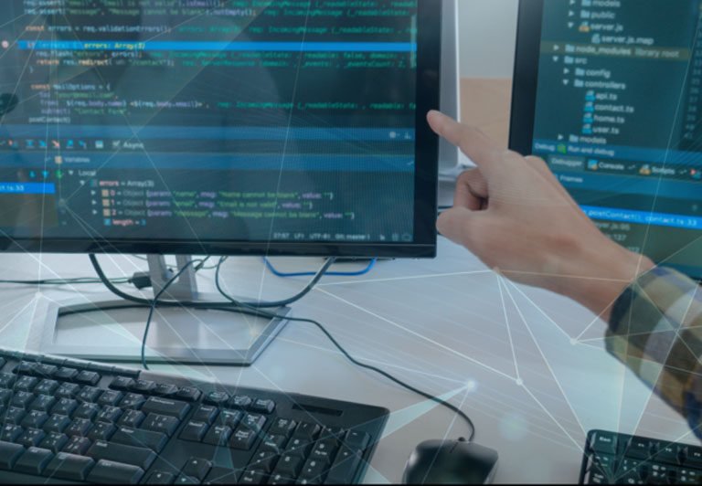 7 Benefits of Rebuilding Outdated Business Applications for Scale