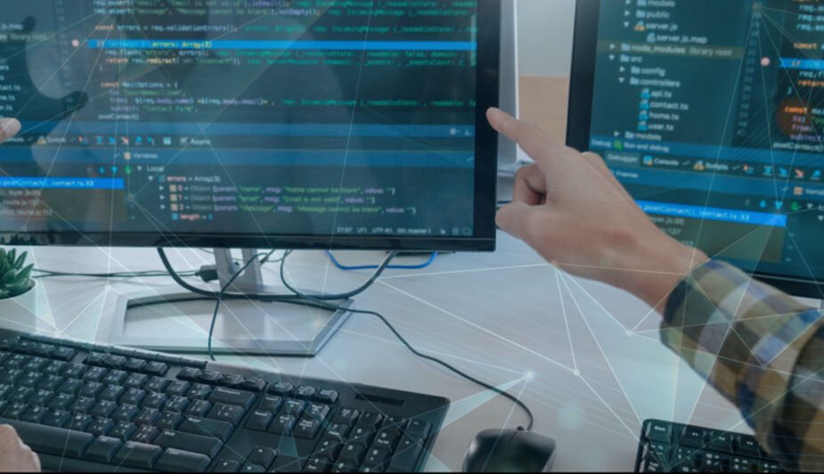 7 Benefits of Rebuilding Outdated Business Applications for Scale