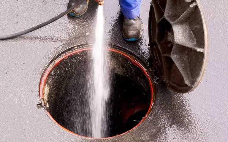 How Hydro Jetting Improves Water Movement in Your Home’s Plumbing System in North Branford