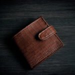 What to Consider When Buying a Durable Leather Wallet