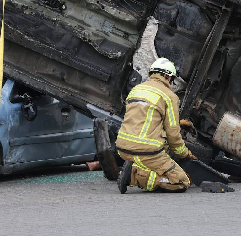 fatal-road-accidents-and-the-legal-questions-every-1