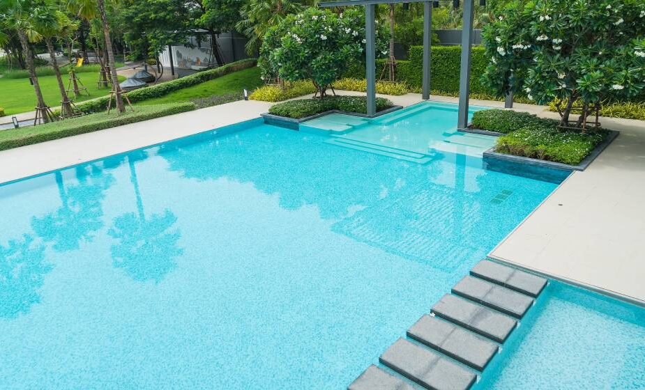 simple-tips-for-maintaining-a-clean-and-clear-swim-1