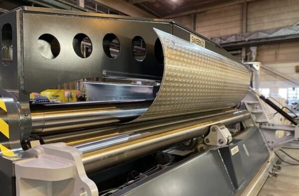 efficient-metal-shops-and-slow-ones-are-often-sepa-1